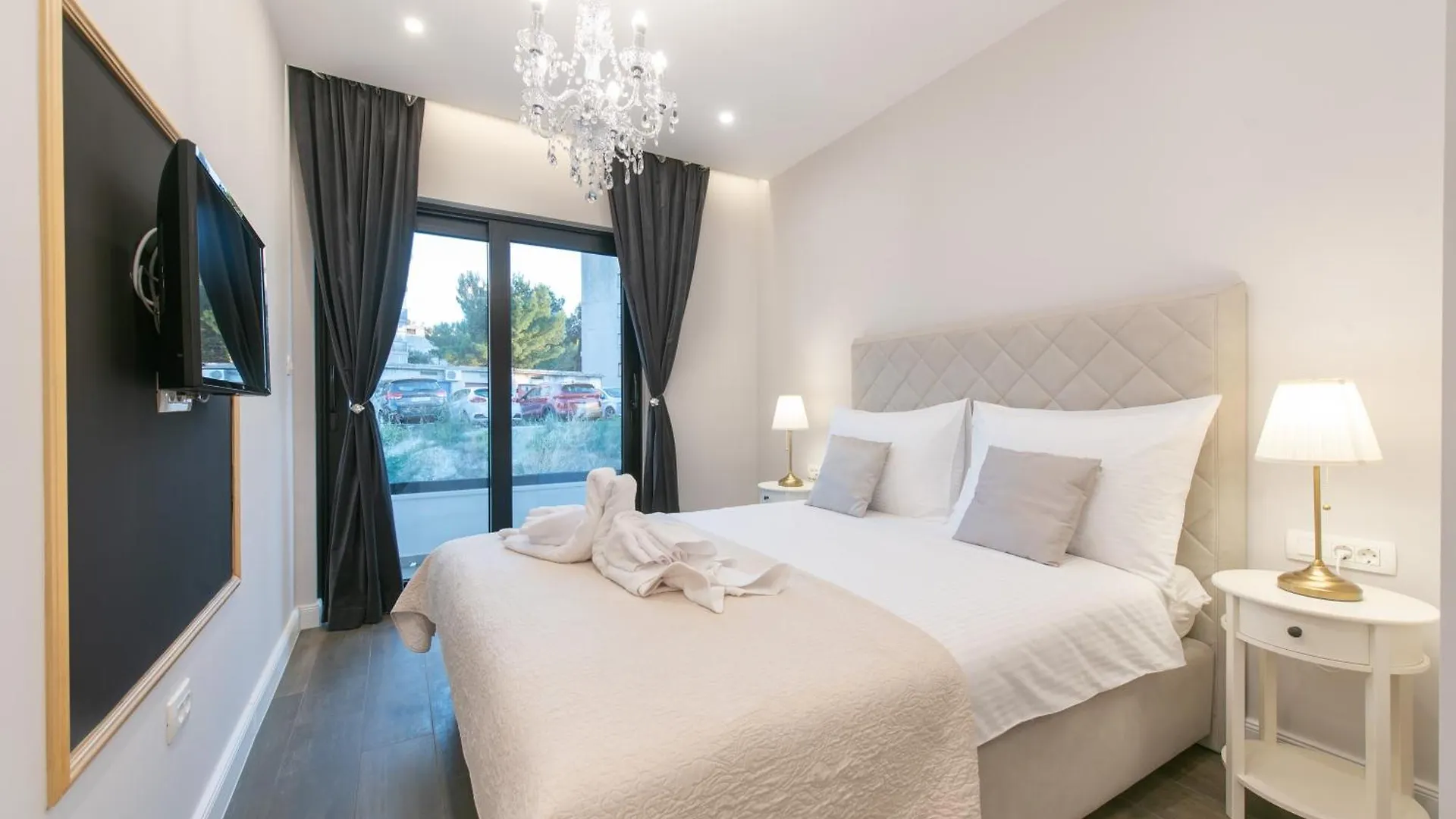 Konukevi Samstag Split Otel